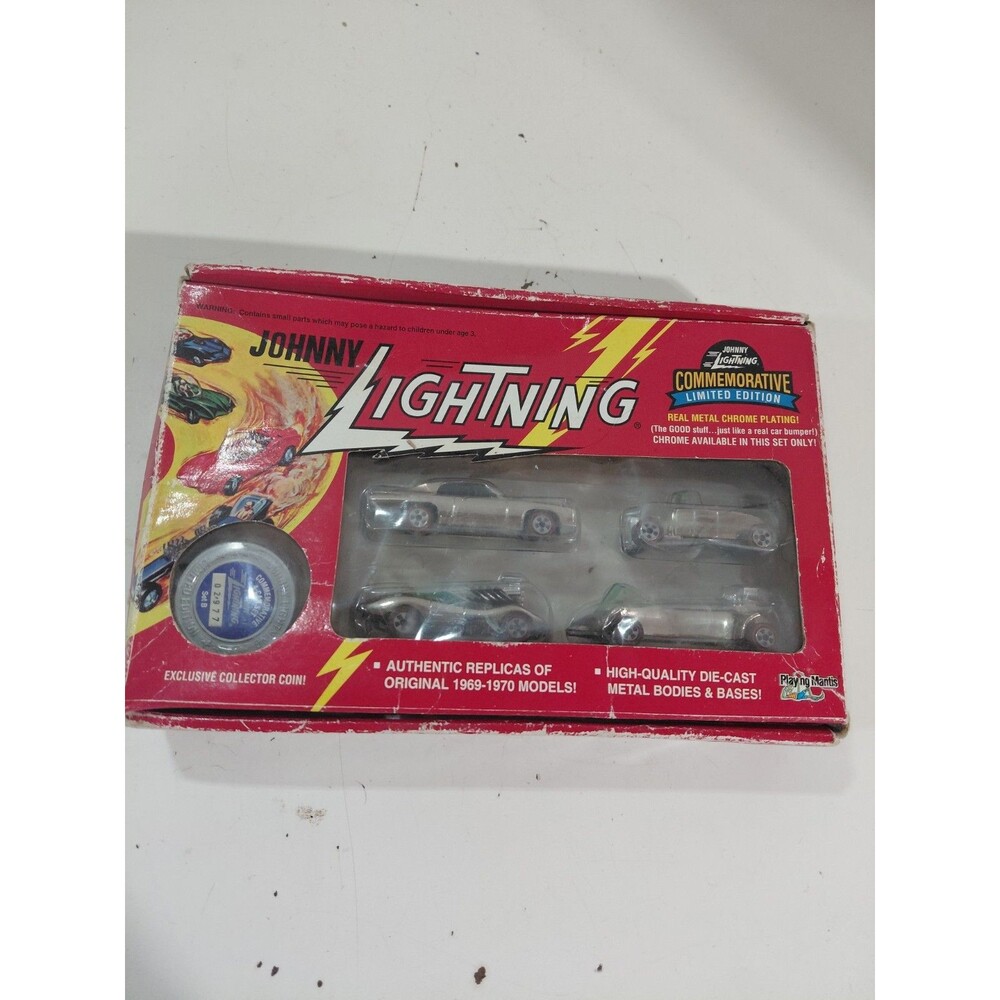 NIP Johnny Lightning Commemorative 1:64 Die Cast Set 2 (GTO Roadster) Chrome